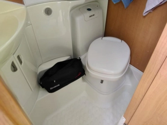                         Knaus Sudwind - zdjęcie 12
                        