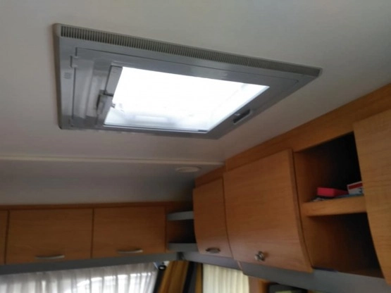                         Knaus Sudwind - zdjęcie 20
                        