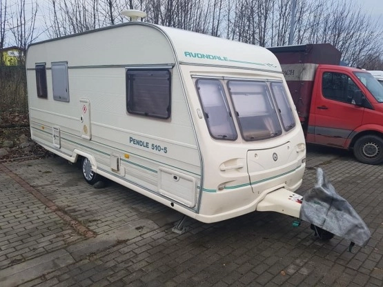                         Przyczepa kempingowa AVONDALE z dużym namiotem 2000 rok - zdjęcie 1
                        