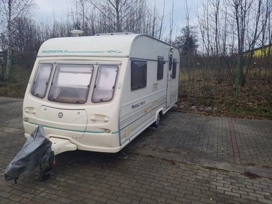                         Przyczepa kempingowa AVONDALE z dużym namiotem 2000 rok - zdjęcie 5
                        
