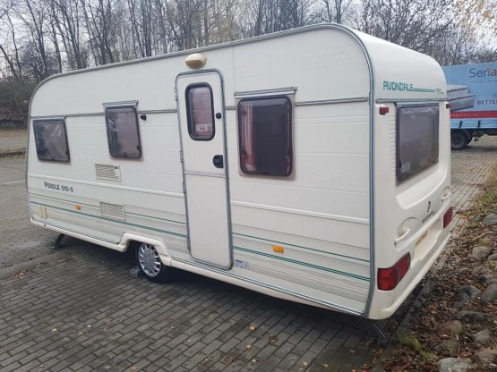                         Przyczepa kempingowa AVONDALE z dużym namiotem 2000 rok - zdjęcie 9
                        