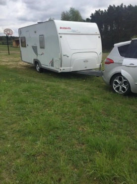                         Przyczepa campingowa Dethleffs Bedium DeLux 2002 r. - zdjęcie 1
                        