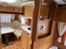                         Hobby 495 UFE Excellent 2008 prywatna - zdjęcie 1
                        