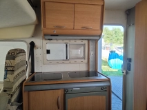                         Integra Hymer na Renault Master 2.5DTI 6 osób - zdjęcie 6
                        