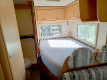                         Integra Hymer na Renault Master 2.5DTI 6 osób - zdjęcie 3
                        
