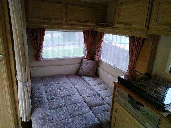                         Przyczepa kempingowa Elddis Wisp 470 5 osobowa - zdjęcie 4
                        