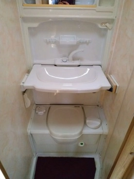                         Przyczepa kempingowa Elddis Wisp 470 5 osobowa - zdjęcie 6
                        