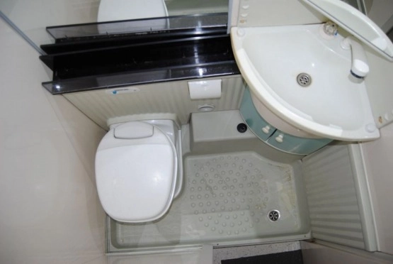                         Kamper CITROEN 2.5 D Niski przebieg! Piękny środek! Hak! Zarej. OKAZJA! - zdjęcie 8
                        