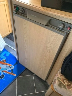                         LUNAR METEOR 1996/97 - zdjęcie 2
                        