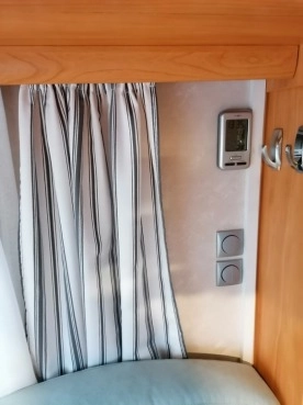                         Sprzedam przyczepę Adria - zdjęcie 12
                        