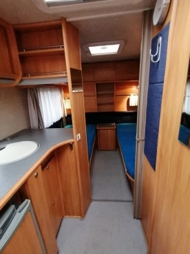                         Sprzedam przyczepę Adria - zdjęcie 6
                        