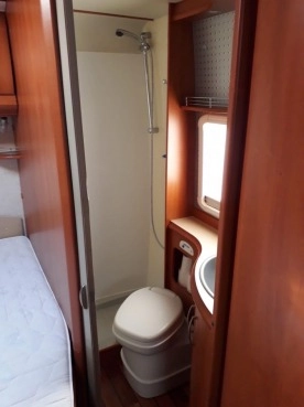                         Kamper Hobby, baza Fiat Ducato, na kategorię C - zdjęcie 22
                        