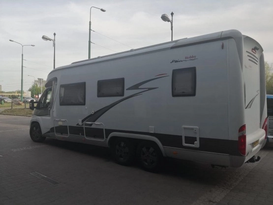                         Kamper Hobby, baza Fiat Ducato, na kategorię C - zdjęcie 7
                        