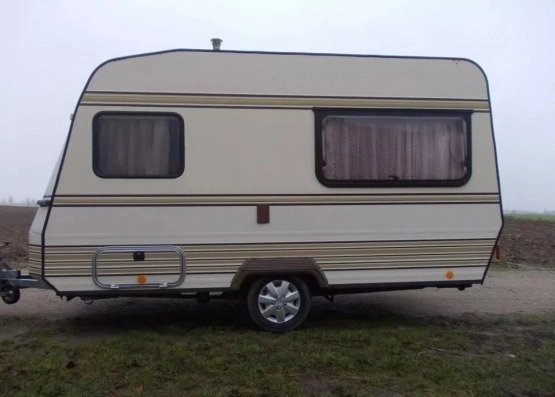                         Przyczepa kempingowa TEC 400 dla 4 osób - zdjęcie 3
                        