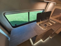                         Peugeot Boxer 2018r 163PS Nowa zabudowa dla 3 osób cena brutto FV - zdjęcie 10
                        