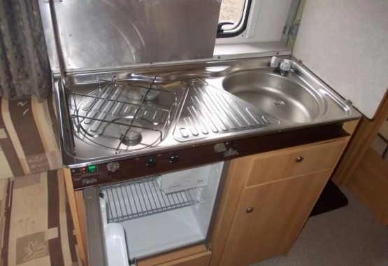                         Przyczepa kempingowa Knaus Vimara dla 4 os. - zdjęcie 13
                        