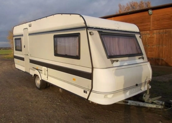                         Przyczepa kempingowa Hobby Prestige 545 dla 4/5 os. - zdjęcie 1
                        