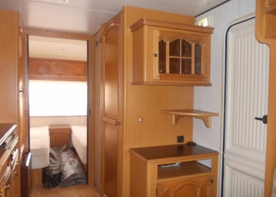                         Przyczepa kempingowa Hobby Prestige 545 dla 4/5 os. - zdjęcie 4
                        