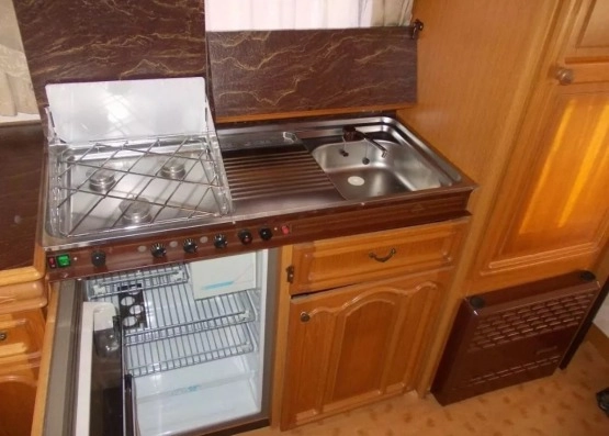                         Przyczepa kempingowa Hobby Prestige 545 dla 4/5 os. - zdjęcie 7
                        