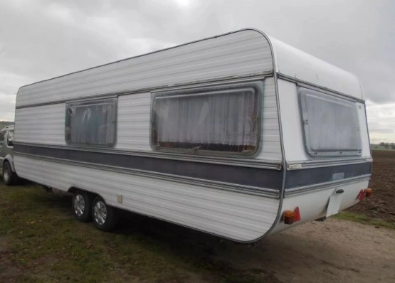                         Przyczepa kempingowa Adria dla 6/7os. - zdjęcie 13
                        