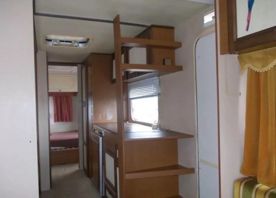                         Przyczepa kempingowa Adria dla 6/7os. - zdjęcie 15
                        