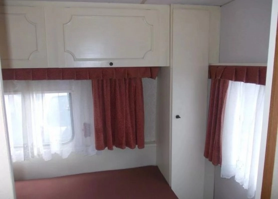                         Przyczepa kempingowa Adria dla 6/7os. - zdjęcie 8
                        