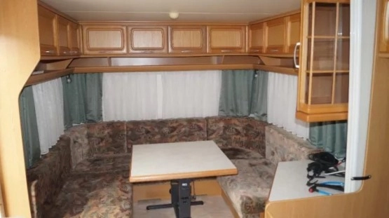                         Sprzedam przyczepę Kempingową Hobby 720 UML Prestige - zdjęcie 3
                        