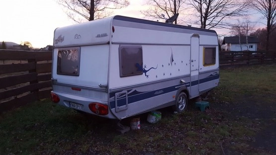                         Przyczepa Fendt 500 Platin + przedsionek + plandeka na zimę - zdjęcie 12
                        