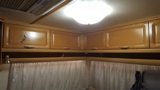                         Przyczepa Fendt 500 Platin + przedsionek + plandeka na zimę - zdjęcie 5
                        