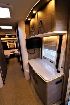                         Dethleffs Exlusiv SNOW - zdjęcie 8
                        