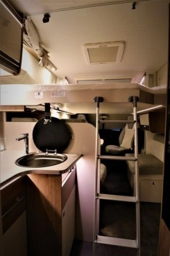                         Dethleffs Trend T7057 w pakiecie Winter - zdjęcie 8
                        