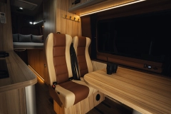                         Mercedes Benz Sprinter Camper Photovoltaic - zdjęcie 14
                        