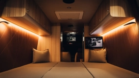                         Mercedes Benz Sprinter Camper Photovoltaic - zdjęcie 8
                        