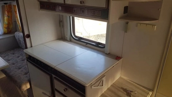                         Knaus Sudwind 480 - zdjęcie 12
                        