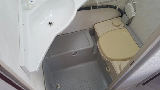                         Knaus Sudwind 480 - zdjęcie 16
                        