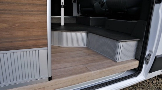                         Kamper, Camper, Fiat Ducato 2.3 jtd, 4 osoby,  - zdjęcie 6
                        