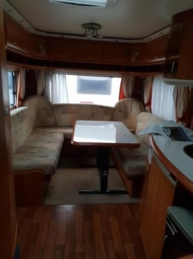                         Przyczepa Hobby Excellent z 2007 roku - zdjęcie 5
                        