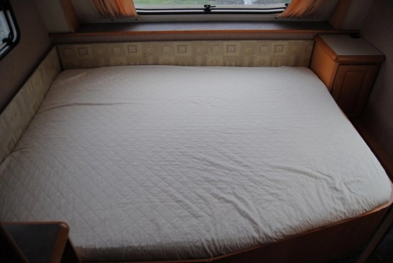                         HOBBY 660 Zarejestrowana, Bez Łazienki! Przedsionek! Bałtyk, Góry, Mazury - zdjęcie 4
                        