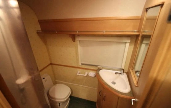                         Abby Meveric - zdjęcie 10
                        