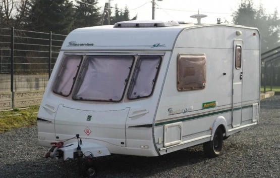                         Abby Meveric - zdjęcie 18
                        