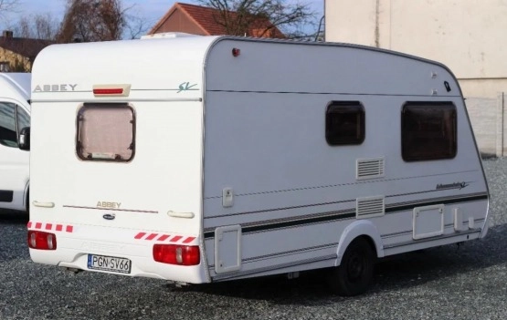                         Abby Meveric - zdjęcie 19
                        