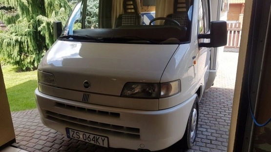                         Kamper Fiat Ducato 1999 rok, 12600 km - zdjęcie 9
                        
