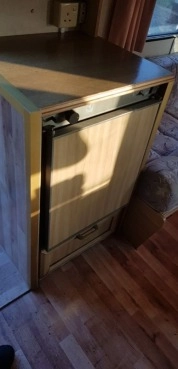                         Przyczepa Elddis - zdjęcie 13
                        