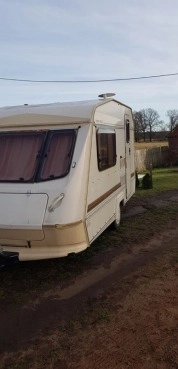                         Przyczepa Elddis - zdjęcie 1
                        