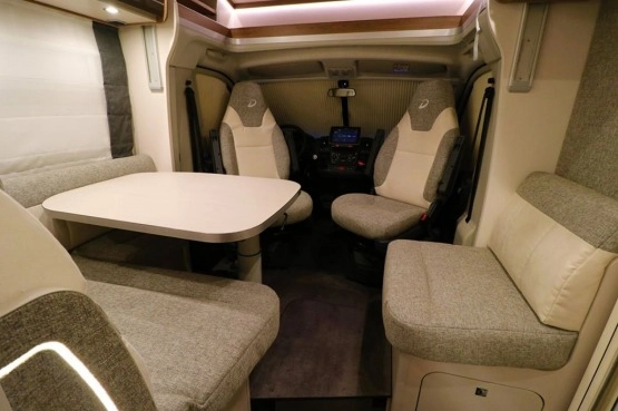                         Dethleffs Trend T7057 DBM Klimatyzacja Markiza Bagażnik Radio Solar Kamera cofania - zdjęcie 2
                        