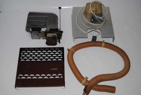                         KEMPING SZROT Kompletne ogrzewanie TRUMATIC SL 3002 Sprawne - zdjęcie 1
                        