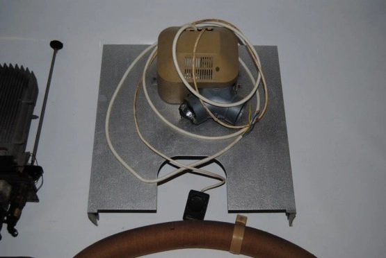                         KEMPING SZROT Kompletne ogrzewanie TRUMATIC SL 3002 Sprawne - zdjęcie 7
                        