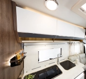                         Amphitryon 998 - zdjęcie 5
                        