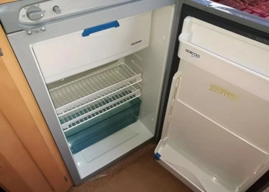                         Przyczepa kempingowa Elddis 505 - zdjęcie 11
                        