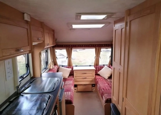                         Przyczepa kempingowa Elddis 505 - zdjęcie 7
                        